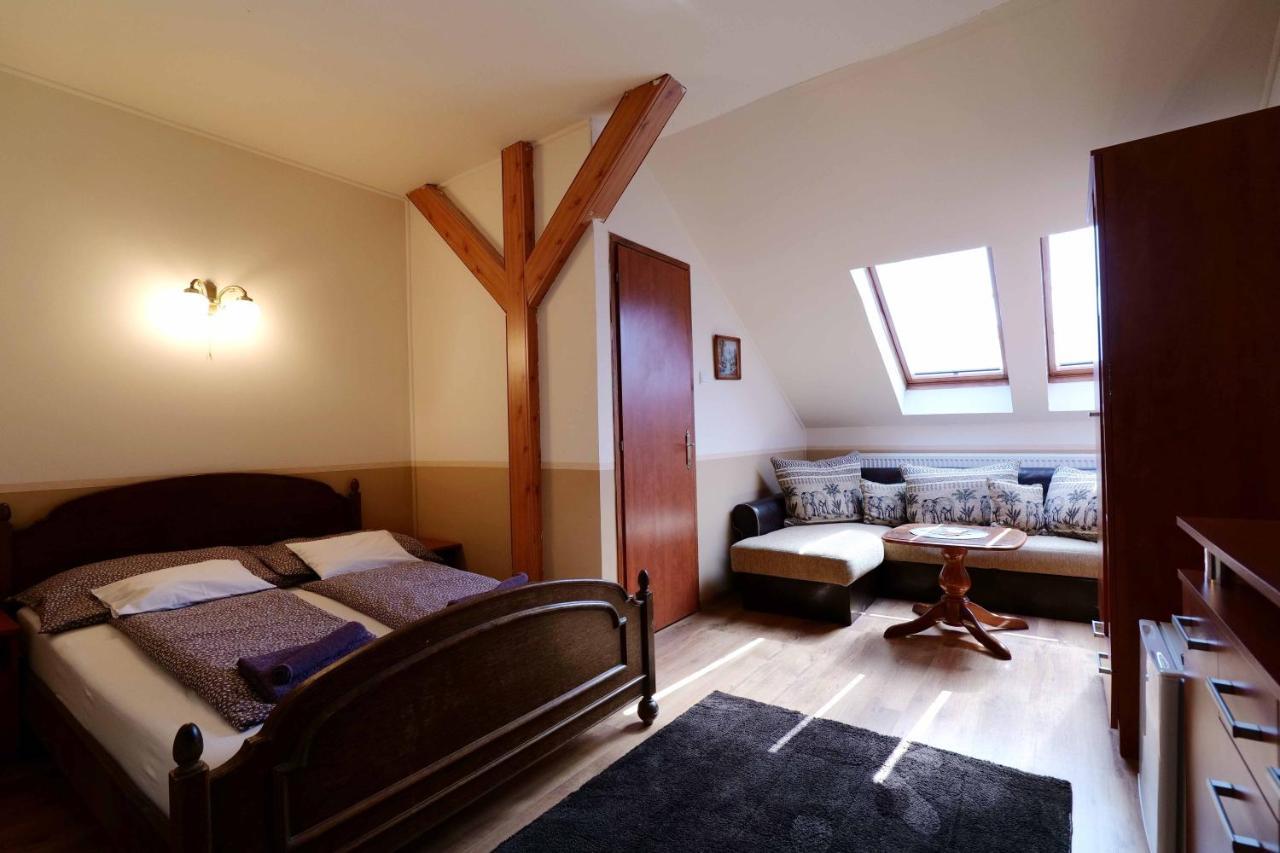 Nyilas Fogado Hotell Nyíregyháza Eksteriør bilde