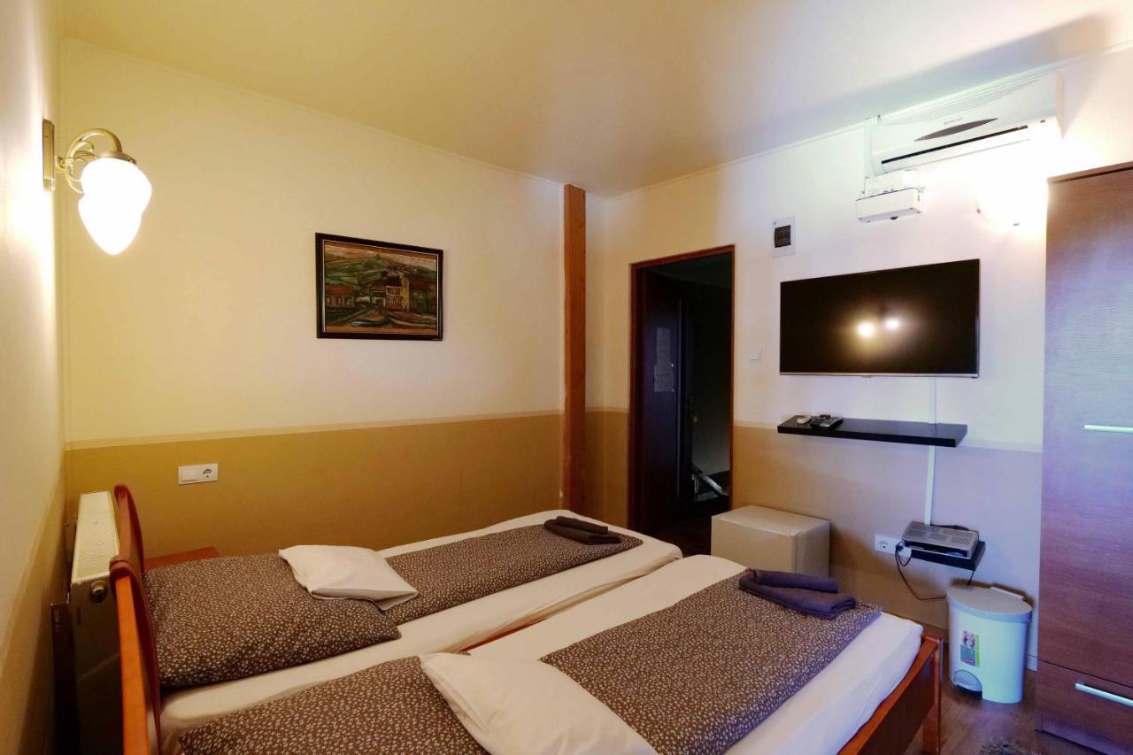 Nyilas Fogado Hotell Nyíregyháza Eksteriør bilde